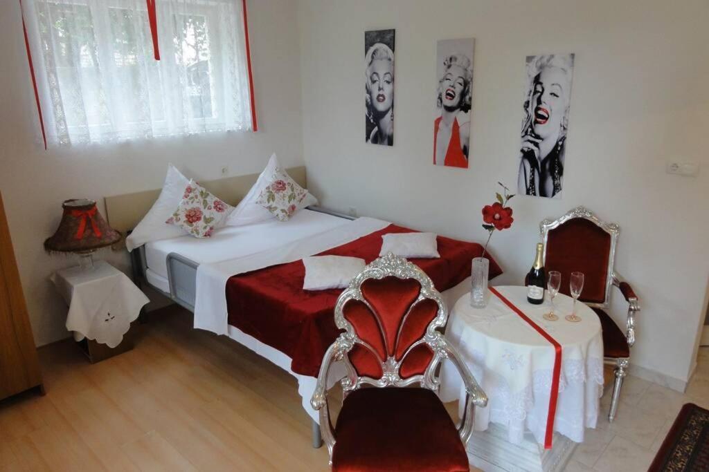 Croatia Zadar Borik Paar Apartment Studio garden view Number 1 Bagian luar foto